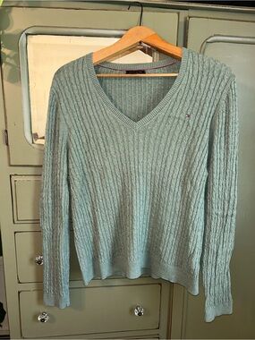 Tommy Hilfiger Women's Cable-Knit V-Neck Sweater - Light Green